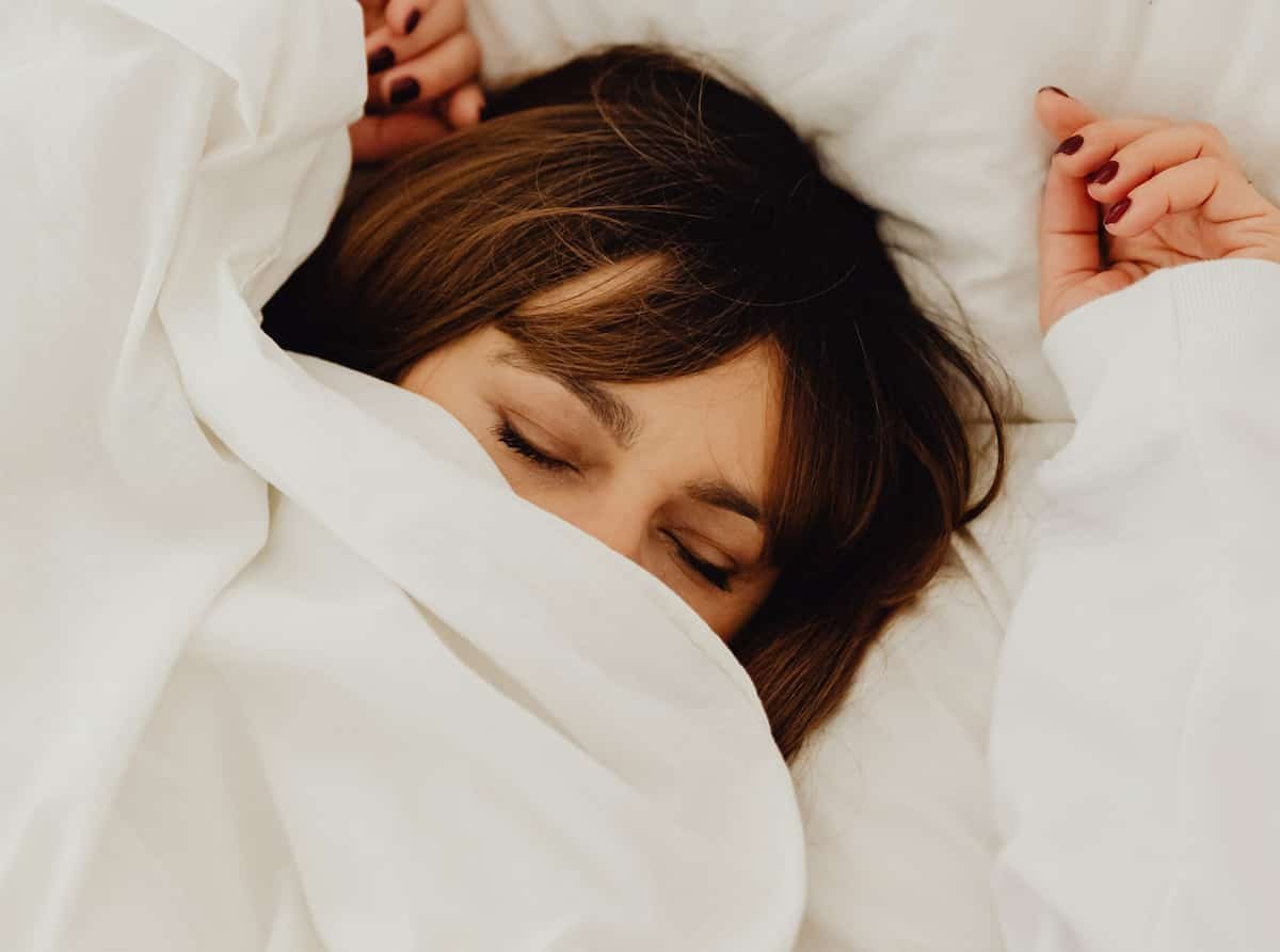 The Sleep Pattern Linked To Lower Depression Risk