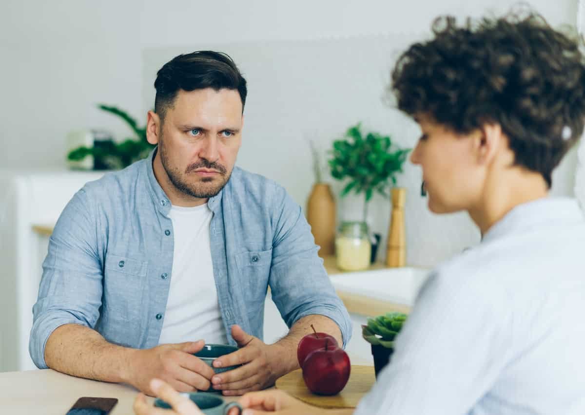 2 أنماط التعلق التي تسبب الفوضى في العلاقات