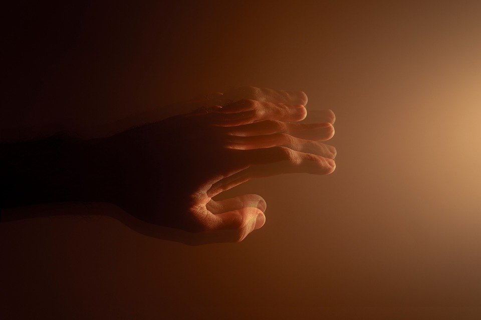 التصوير بالرنين المغناطيسي المتقدم يحسن تشخيص اضطرابات باركنسون النادرة