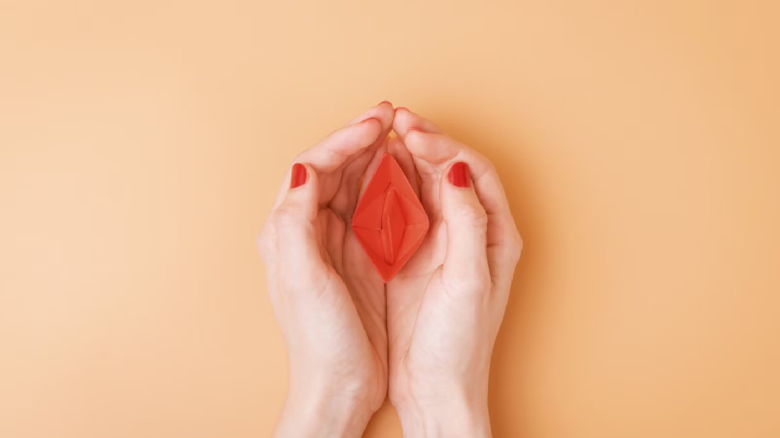 زيادة الإفرازات المهبلية: الأسباب والعلاج